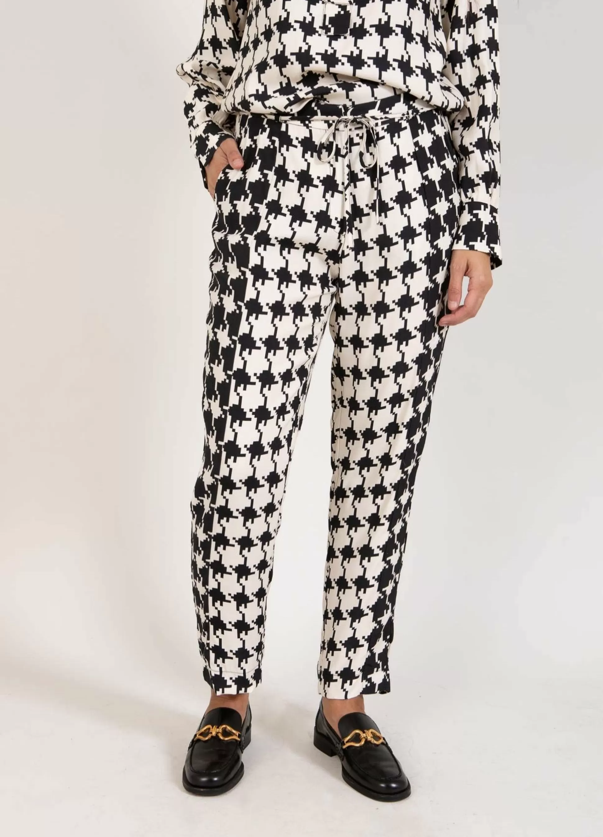 Coster Copenhagen Pants In Houndstooth Print Clearance